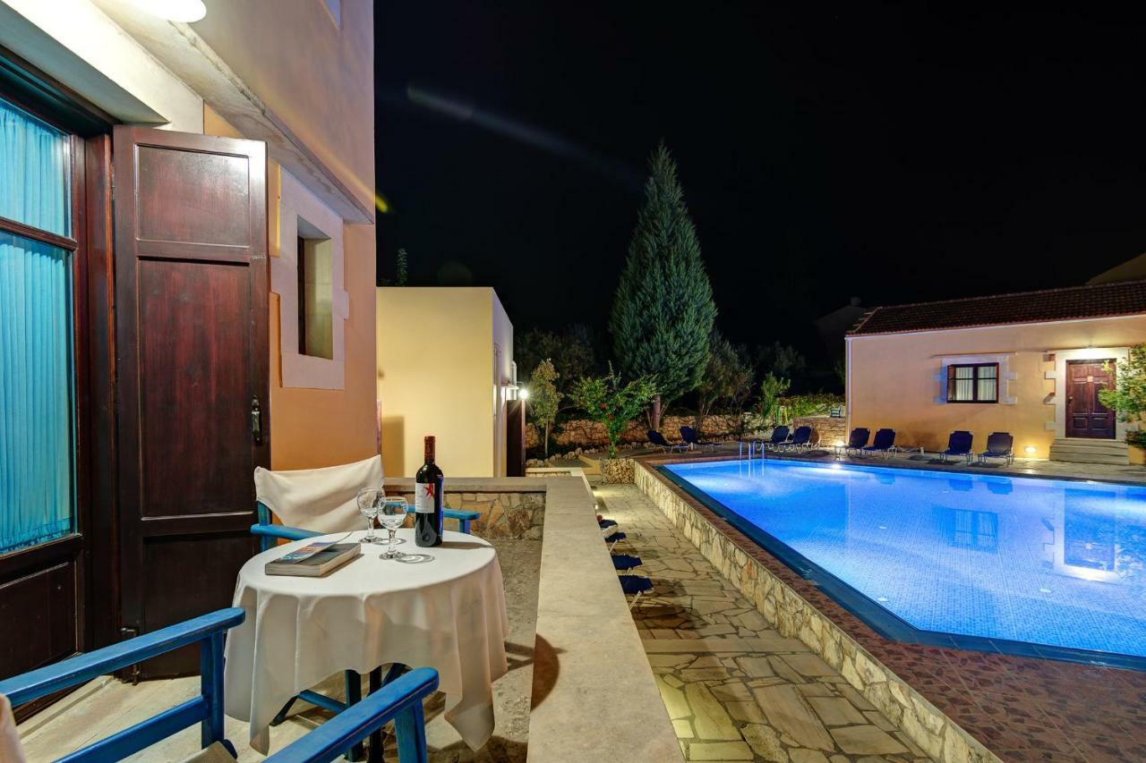 Aparthotel Iliopetra Douliana Exterior foto