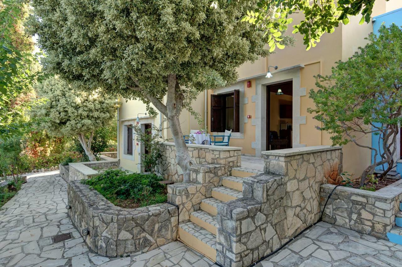 Aparthotel Iliopetra Douliana Exterior foto