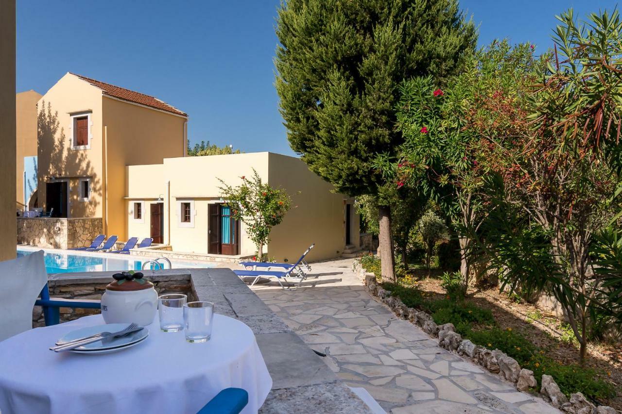 Aparthotel Iliopetra Douliana Exterior foto
