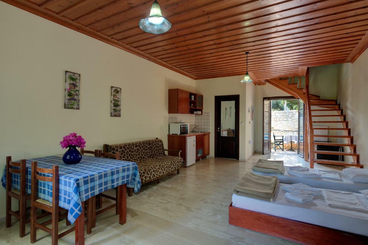 Aparthotel Iliopetra Douliana Exterior foto